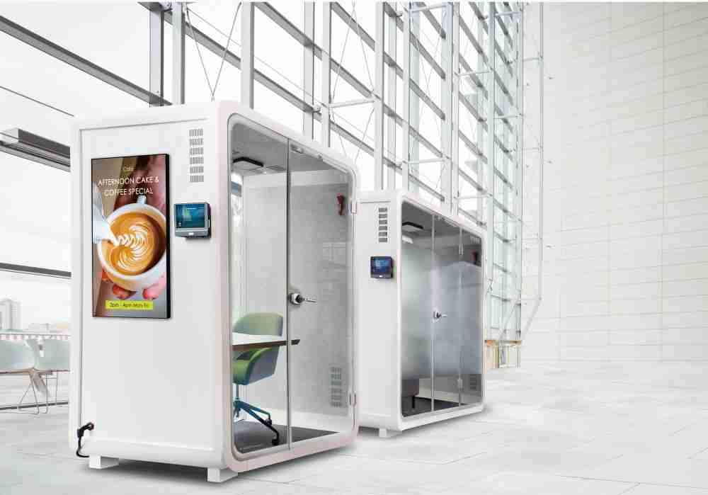 人生就是博子公司达擎之智慧行动办公舱，，，，采用PDLC智能调光玻璃设计，，，，透过通电与断电的电流切换，，，呈现透明与雾面效果，，，，具节能降耗特性并兼顾隐私，，，确保信息安全